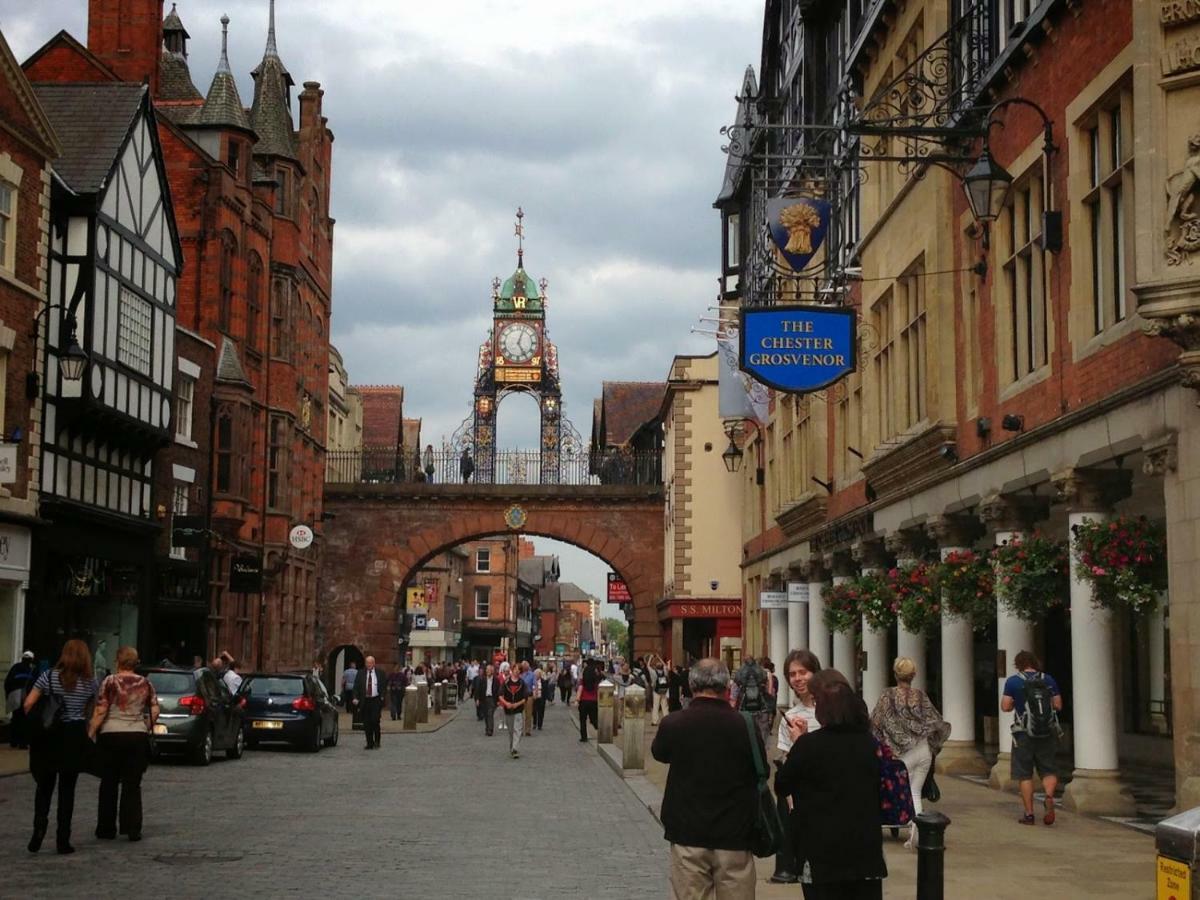 Gamul Place - Quiet City Centre Chester Buitenkant foto